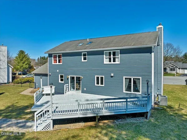 $505,000 | 217 Long Meadow Lane, Rotterdam, NY 12306