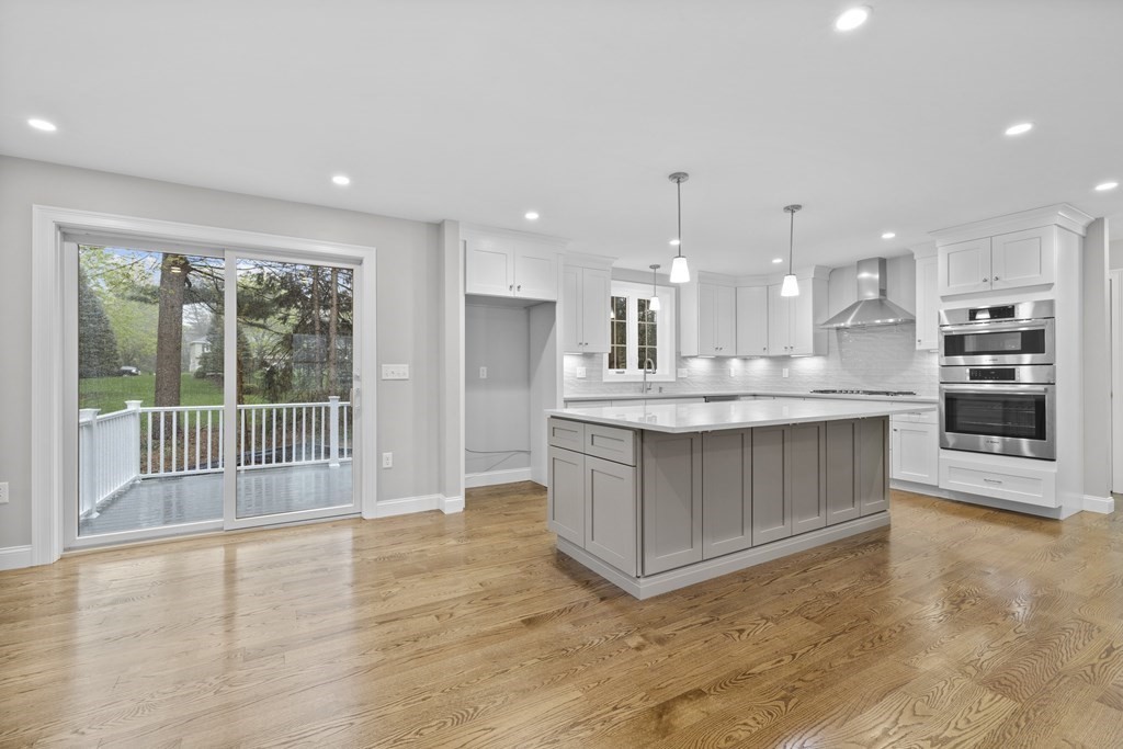 48 Aldrich Road Wilmington, MA 01887 - Photo 5 of 42 a view of kitchen with wooden floor