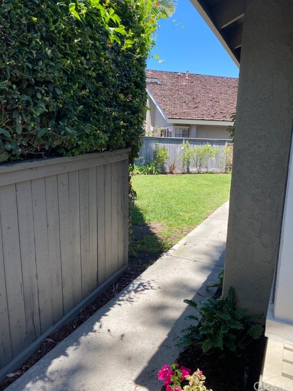 6 Pinewood, Unit 66 Irvine, CA 92604 - Photo 4 of 26