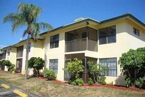 2339 Linton Ridge Circle, Unit E 1 Delray Beach, FL 33444 - Photo 2 of 16 Photo 2