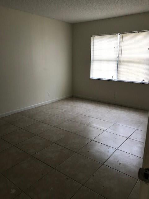 2339 Linton Ridge Circle, Unit E 1 Delray Beach, FL 33444 - Photo 9 of 16 Photo 9