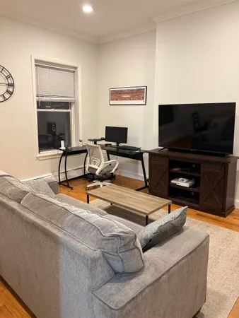 $2,750 | 102 Washington Street, Unit 4D, Hoboken, NJ 07030
