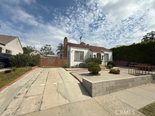 $949,950 | 521 East Chestnut Street, Glendale, CA 91205
