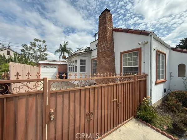 $949,950 | 521 East Chestnut Street, Glendale, CA 91205