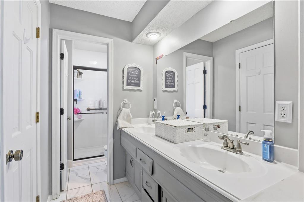 5730 Noland Road Shawnee, KS 66216 - Photo 30 of 50