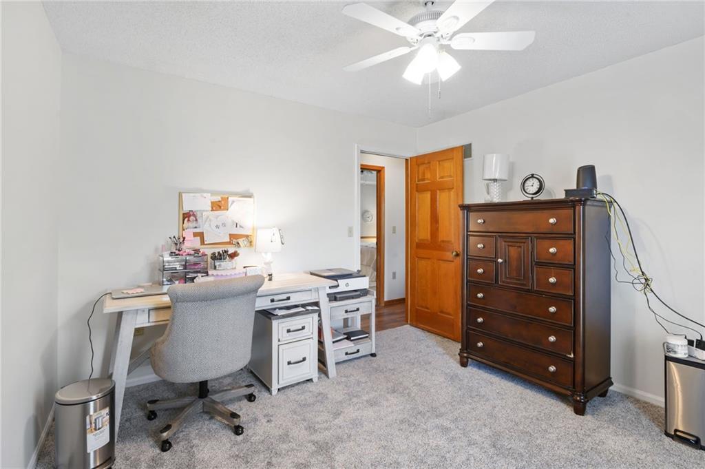 5730 Noland Road Shawnee, KS 66216 - Photo 35 of 50