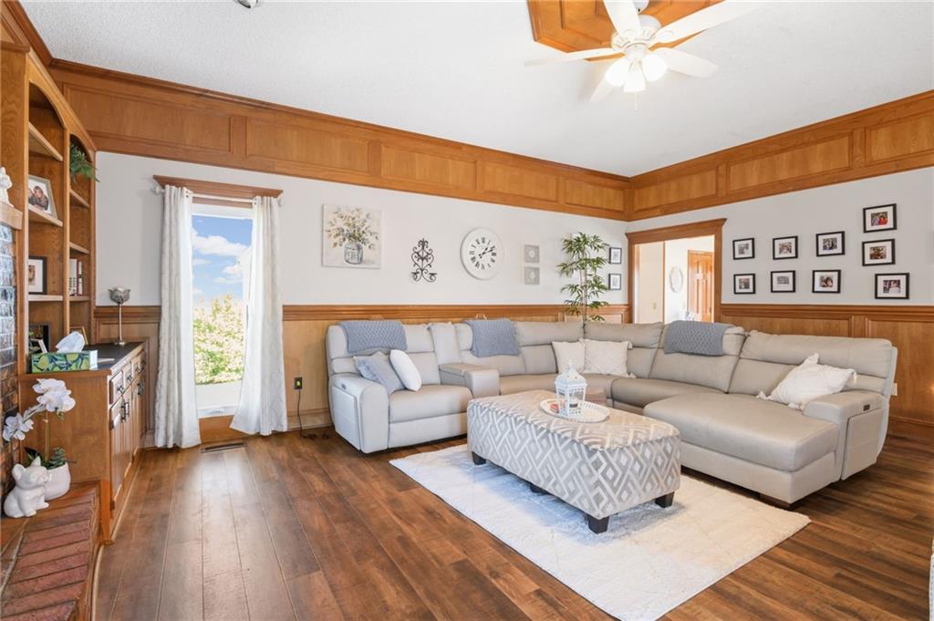 5730 Noland Road Shawnee, KS 66216 - Photo 7 of 50