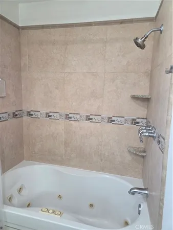 $3,000 | 1107 West Memory Lane, Unit 6C, Santa Ana, CA 92706