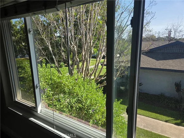 $3,000 | 1107 West Memory Lane, Unit 6C, Santa Ana, CA 92706