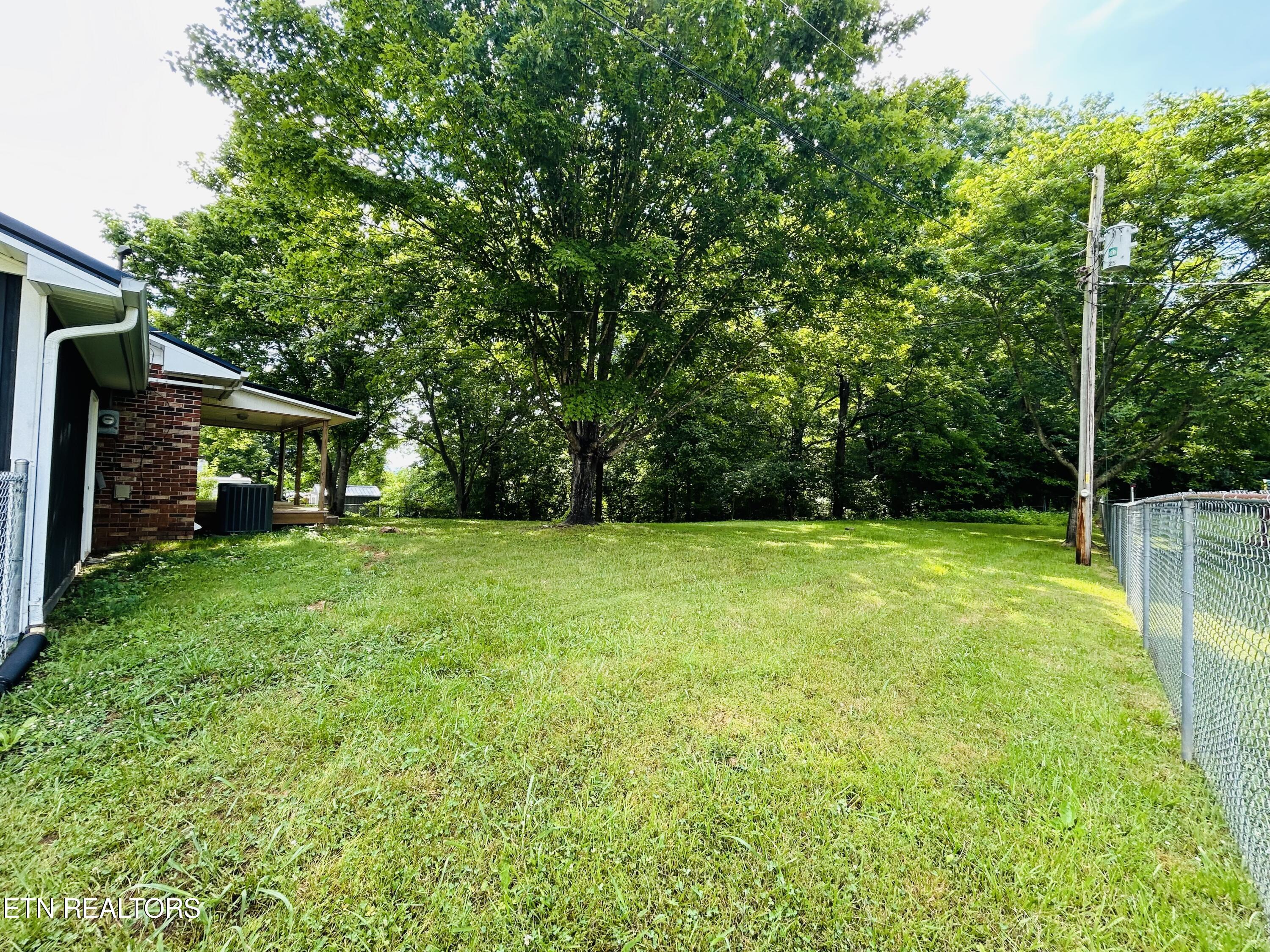 744 Cross Valley Road La Follette, TN 37766 - Photo 13 of 15 IMG_2759