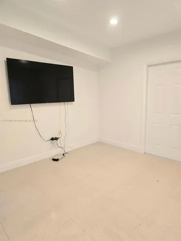 an empty room with closet