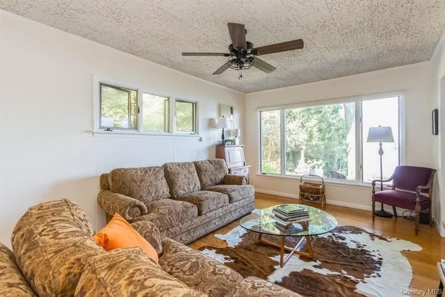 $1,250,000 | 224 Lake Shore Road, Putnam Valley, NY 10579