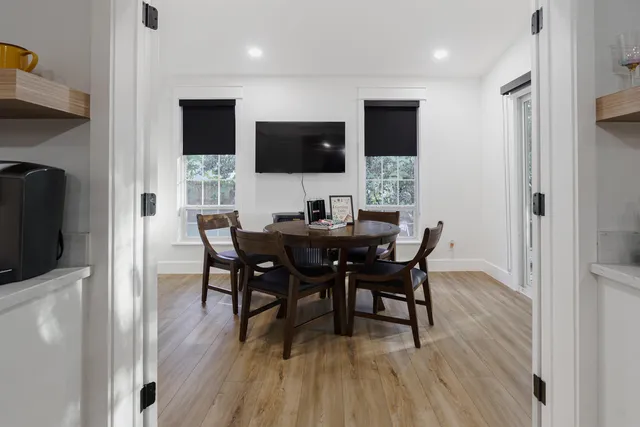 $2,700 | 1821 Jackson Bluff Road, Tallahassee, FL 32304