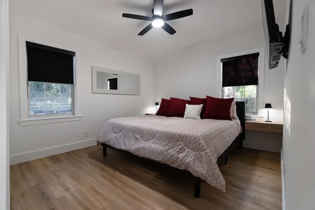 $2,700 | 1821 Jackson Bluff Road, Tallahassee, FL 32304