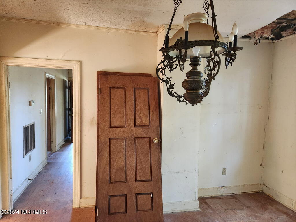 735 Grabtown Road Windsor, NC 27983 - Photo 11 of 18 DINING ROOM