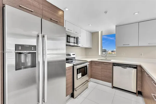 $4,850 | 9901 East Bay Harbor Drive, Unit 603, Bay Harbor Islands, FL 33154