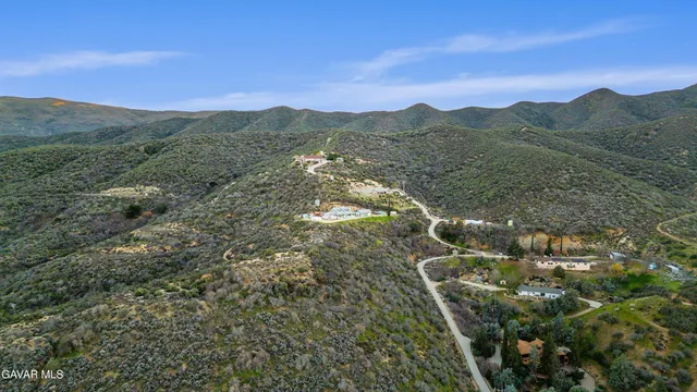 $599,500 | 39910 95th Street West, Leona Valley, CA 93551