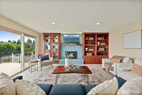 $975,000 | 4822 North Huson Street, Tacoma, WA 98407