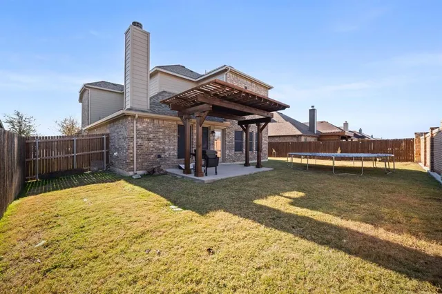 $439,900 | 225 Lariat Trail, Waxahachie, TX 75165