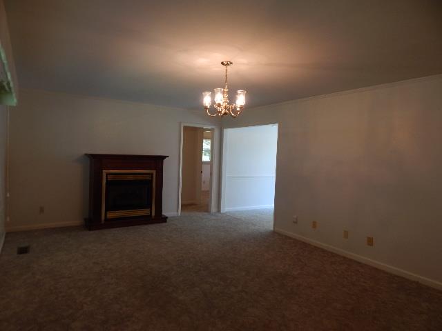 820 Spring Valley Road McMinnville, TN 37110 - Photo 11 of 30 14x21 living room with gas fireplace