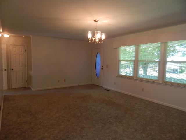 820 Spring Valley Road McMinnville, TN 37110 - Photo 12 of 30 Living room