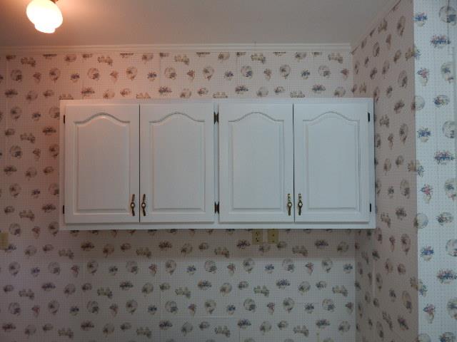 820 Spring Valley Road McMinnville, TN 37110 - Photo 20 of 30 Laundry room across from washer and dryer