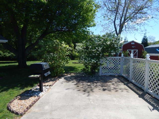 820 Spring Valley Road McMinnville, TN 37110 - Photo 27 of 30 Gas frill and patio area