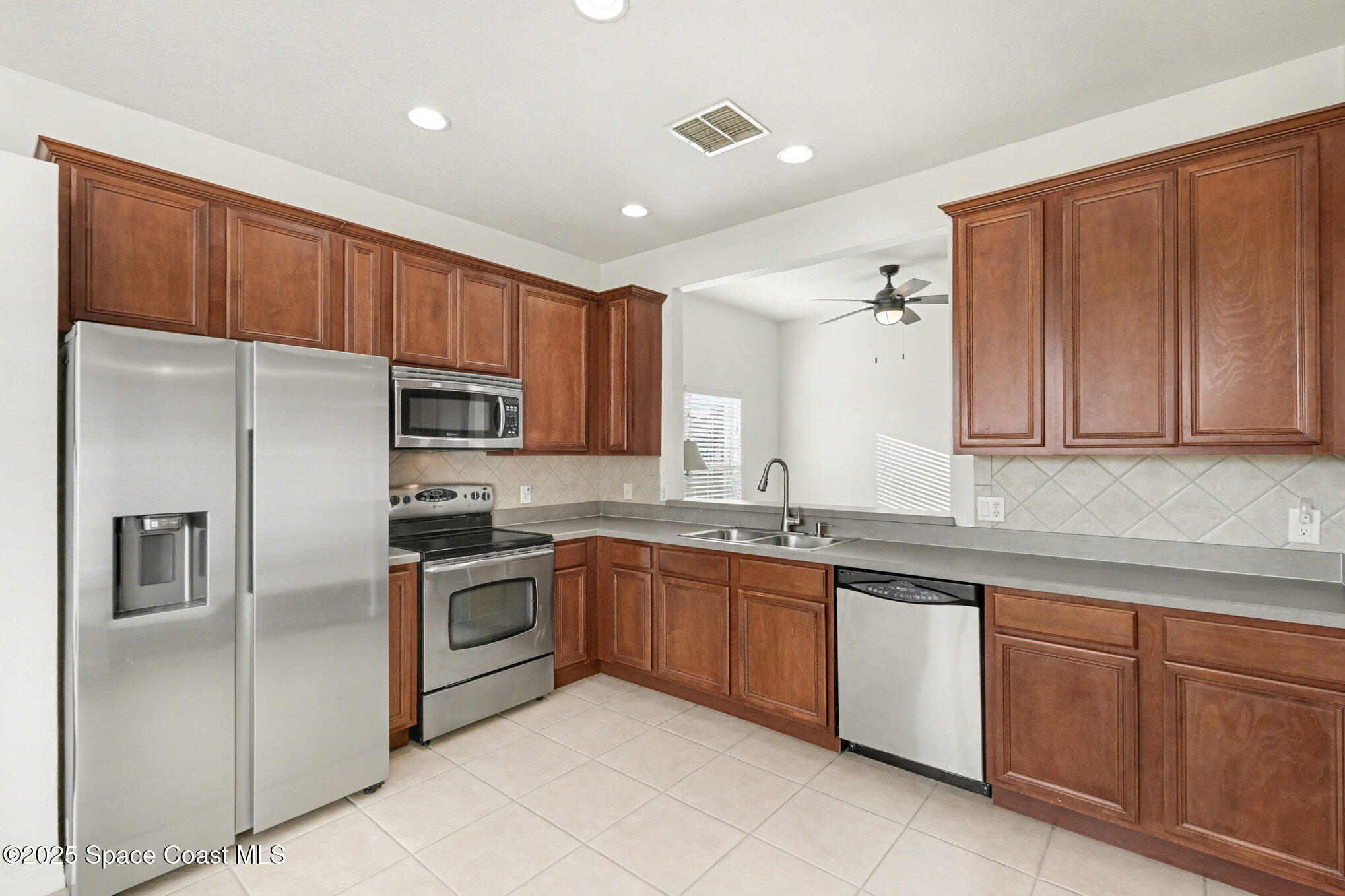 4366 Fitzroy Reef Drive Mims, FL 32754 - Photo 16 of 25 010_dsc00096_210