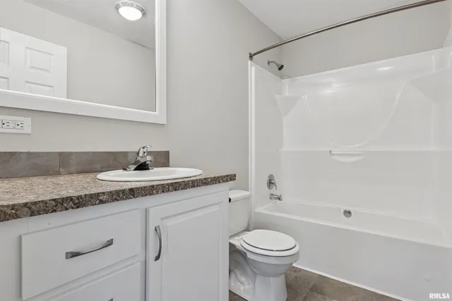 $149,900 | 253 Overton Drive, Winchester, IL 62694