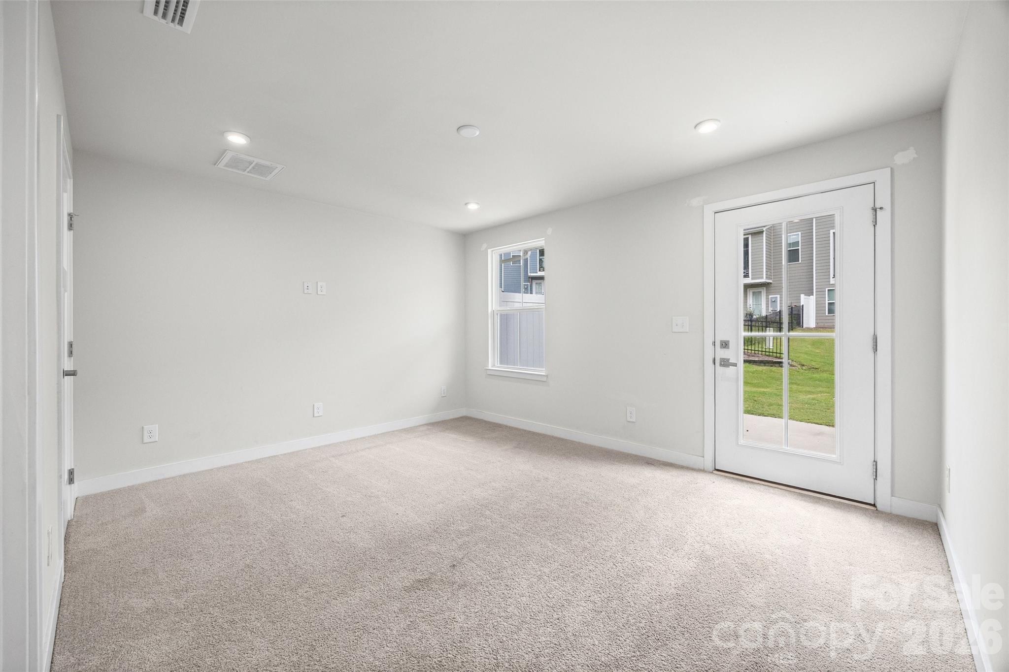 928 Portrush Lane Tega Cay, SC 29708 - Photo 4 of 33 Gallery Image 4