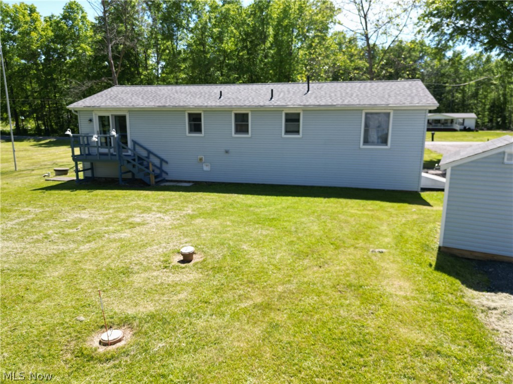 10685 Scotts Corner Road Diamond, OH 44412 - Photo 18 of 43