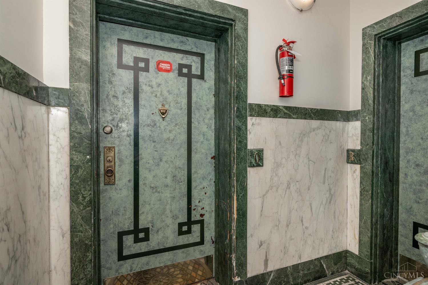 3896 Reading Road, Unit O Cincinnati, OH 45229 - Photo 50 of 62 Gallery Image 50