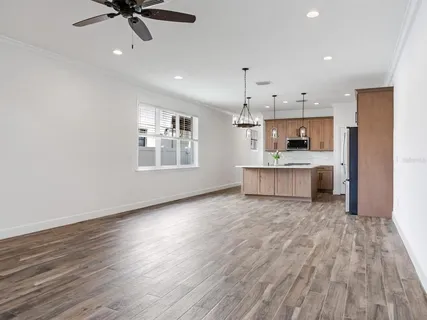 $729,900 | 4413 West Gray Street, Unit 2, Tampa, FL 33609