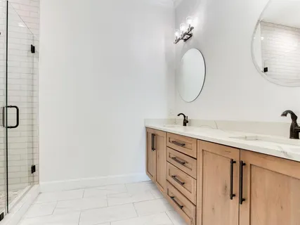 $729,900 | 4413 West Gray Street, Unit 2, Tampa, FL 33609