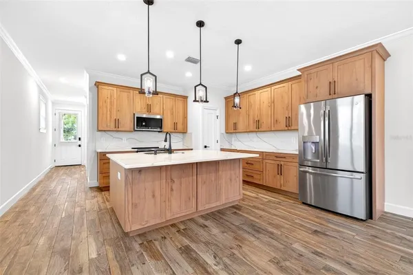 $749,000 | 4413 West Gray Street, Unit 2, Tampa, FL 33609