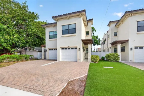 $729,900 | 4413 West Gray Street, Unit 2, Tampa, FL 33609