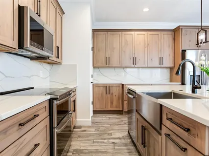 $729,900 | 4413 West Gray Street, Unit 2, Tampa, FL 33609