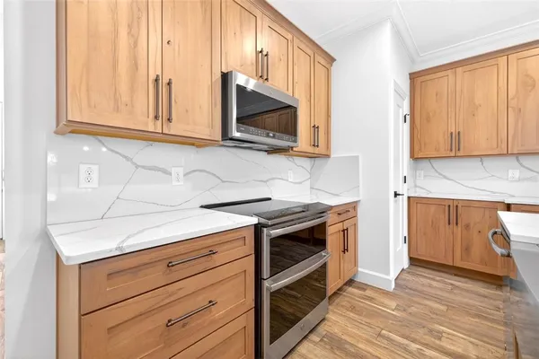 $749,000 | 4413 West Gray Street, Unit 2, Tampa, FL 33609