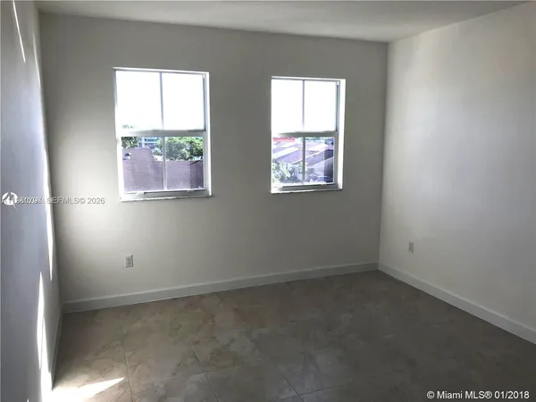 $2,800 | 210 Northwest 109th Avenue, Unit 215, Miami, FL 33172