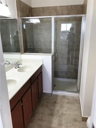 $2,800 | 210 Northwest 109th Avenue, Unit 215, Miami, FL 33172