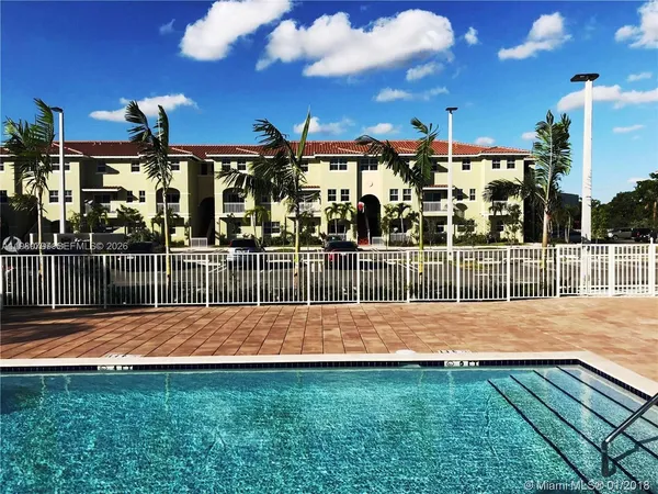 $2,800 | 210 Northwest 109th Avenue, Unit 215, Miami, FL 33172