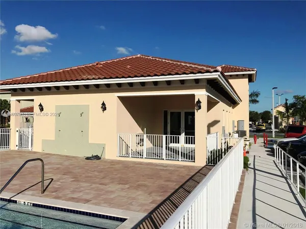 $2,800 | 210 Northwest 109th Avenue, Unit 215, Miami, FL 33172