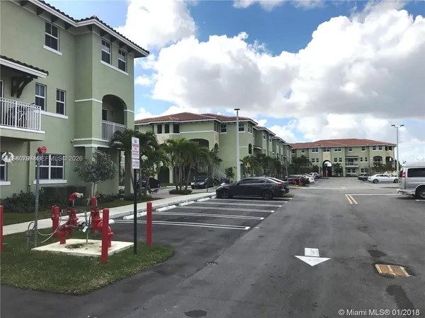 $2,800 | 210 Northwest 109th Avenue, Unit 215, Miami, FL 33172