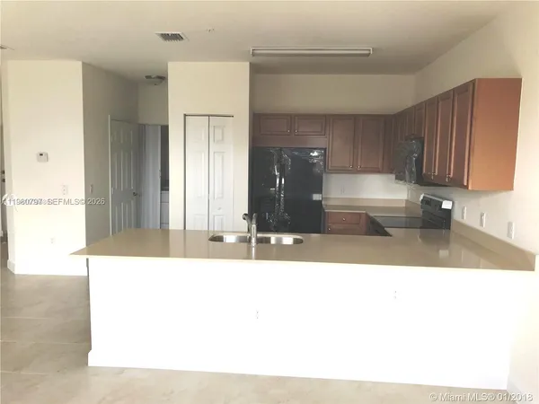 $2,800 | 210 Northwest 109th Avenue, Unit 215, Miami, FL 33172