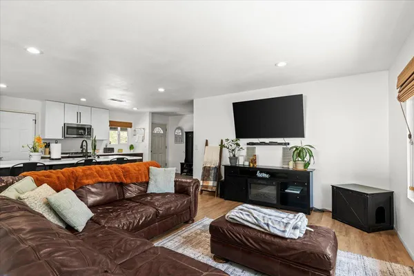 $675,000 | 10380 Horton Street, Penn Valley, CA 95946
