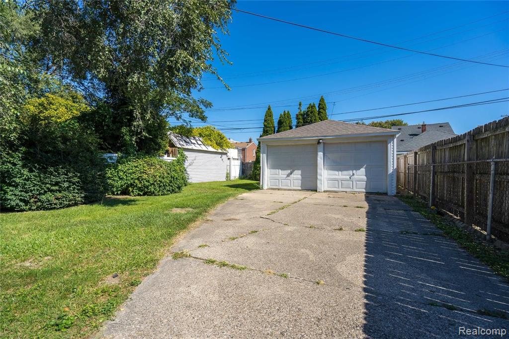 24844 Landau Center Line, MI 48015 - Photo 56 of 58