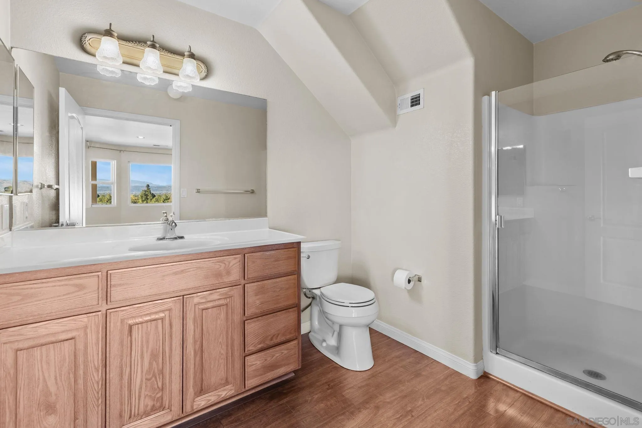 1033 Via Contenta Escondido, CA 92029 - Photo 23 of 30
