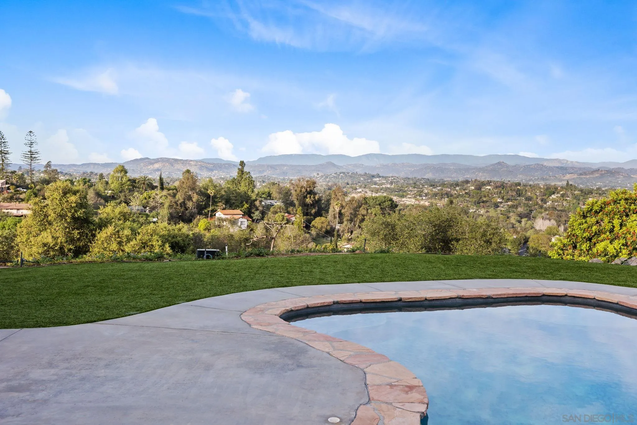 1033 Via Contenta Escondido, CA 92029 - Photo 26 of 30