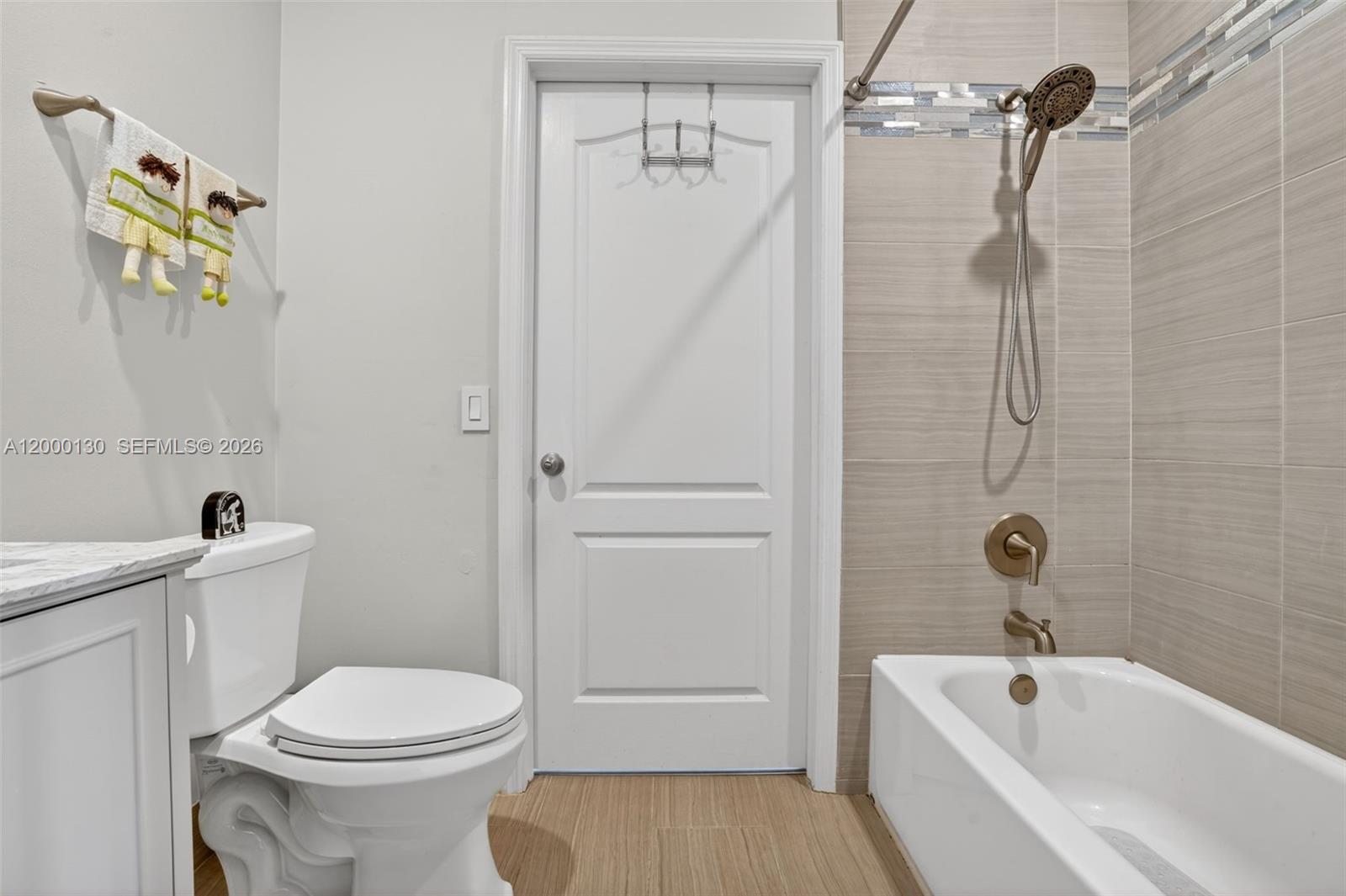 17455 Northwest 75th Place, Unit 203 Hialeah, FL 33015 - Photo 23 of 37