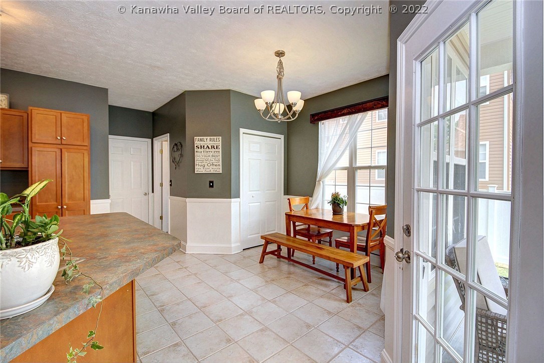 304 Joshua Way Winfield, WV 25213 - Photo 14 of 30 Gallery Image 14